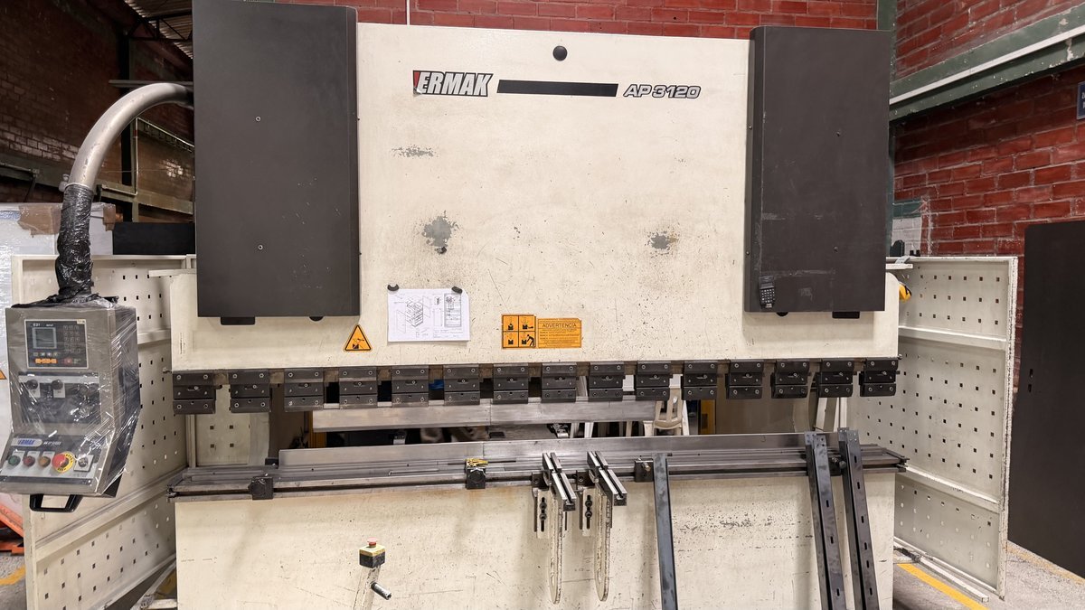 Plegadora ERMAK AP-3120 — GYTE S.A.S